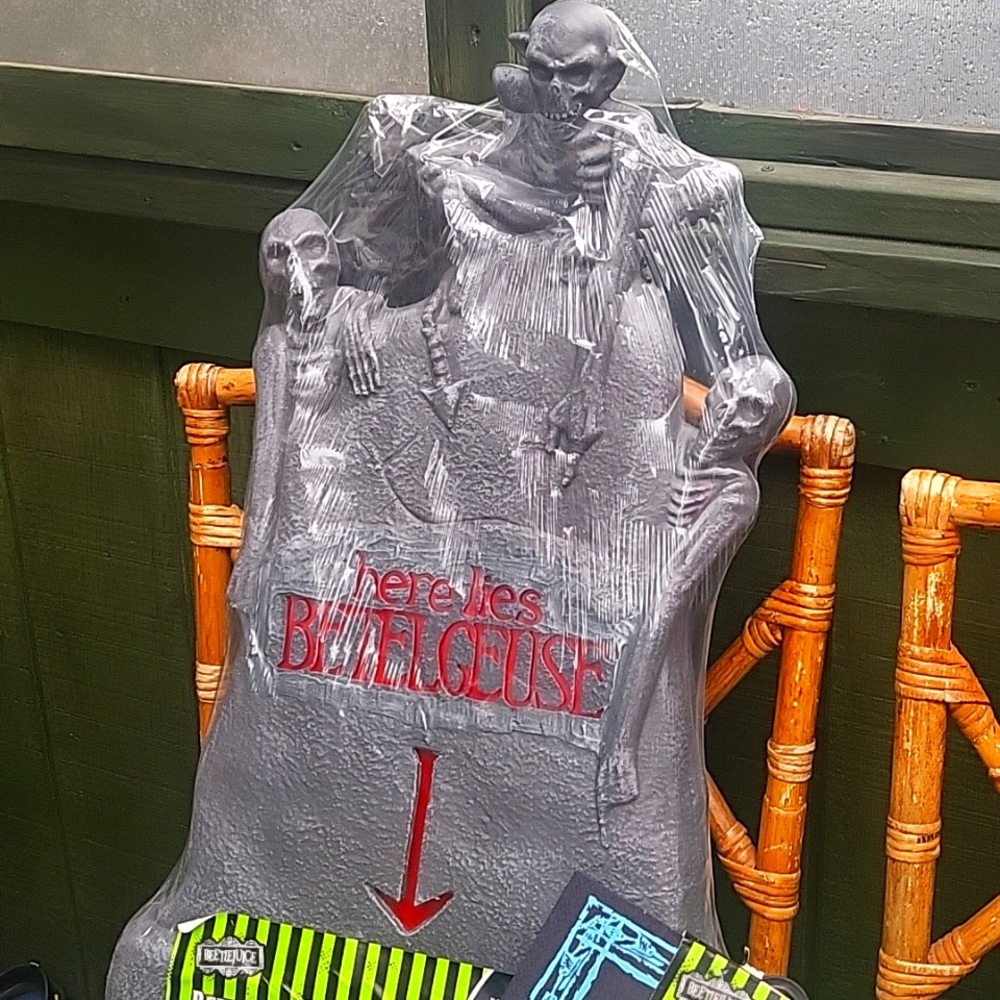 Halloween Bundle BEETLEJUICE